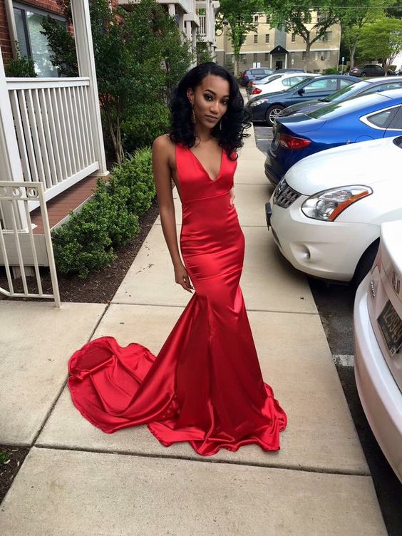 Sexy deals red gowns